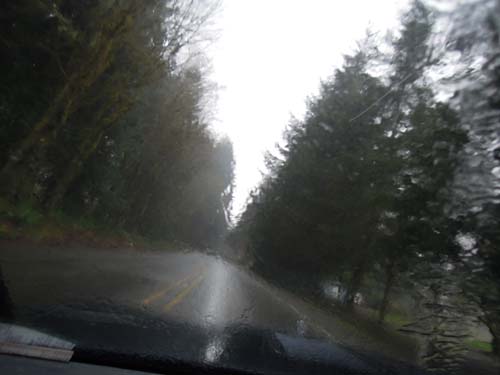 人在旅途--風雨中