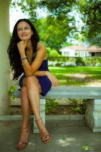 最近幫一些小的服裝公司拍的照片